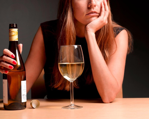 Анонимное лечение женского алкоголизма в Камызяке